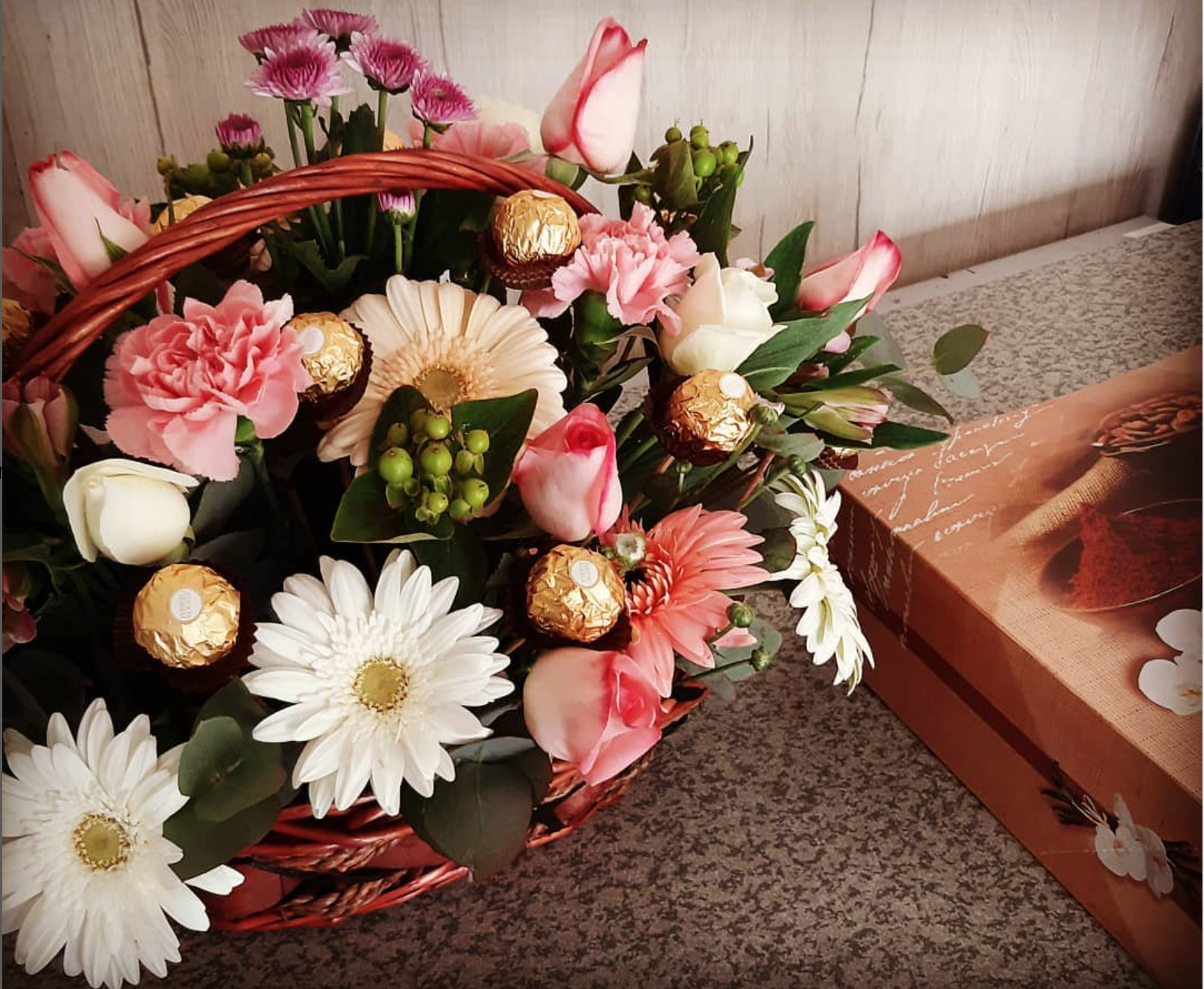 Beautiful blooms we love: Here are the best online florists in Mauritius for gorgeous florals, customized bouquets & Delivery Services