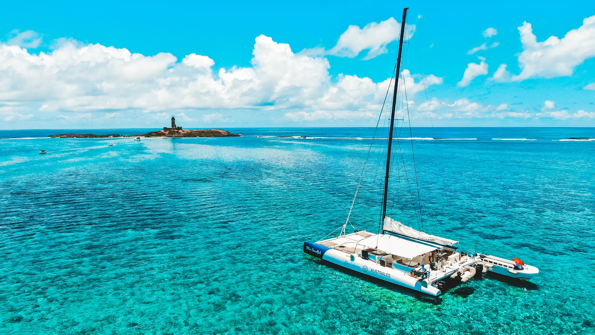 best catamaran trips in mauritius